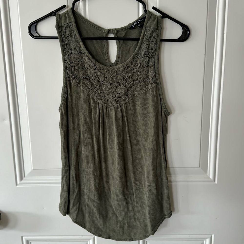 Women’s size small dark green tank top